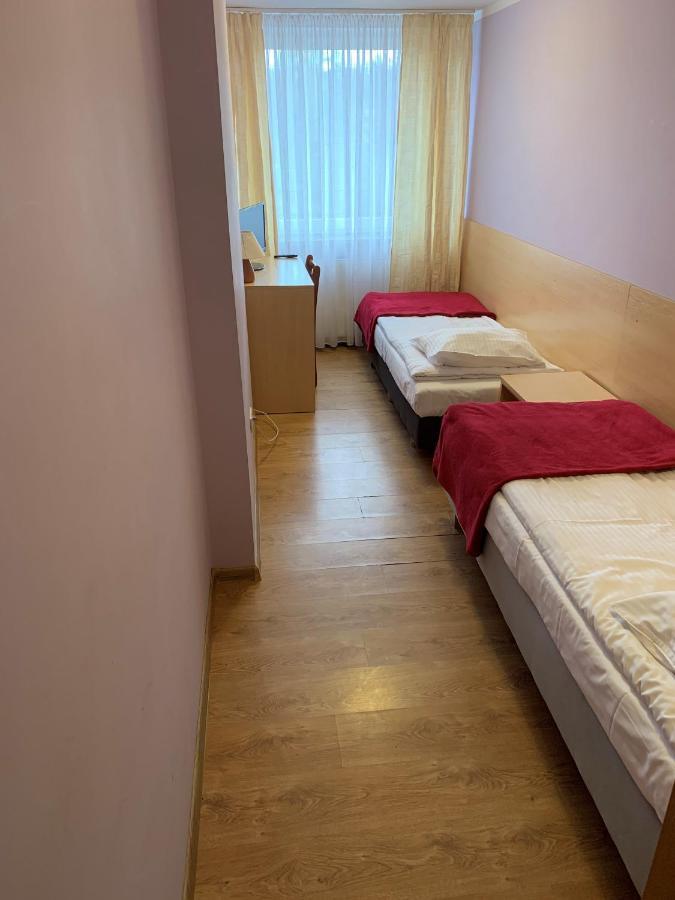 Ludowa Restauracja & Noclegi Kietrz Экстерьер фото
