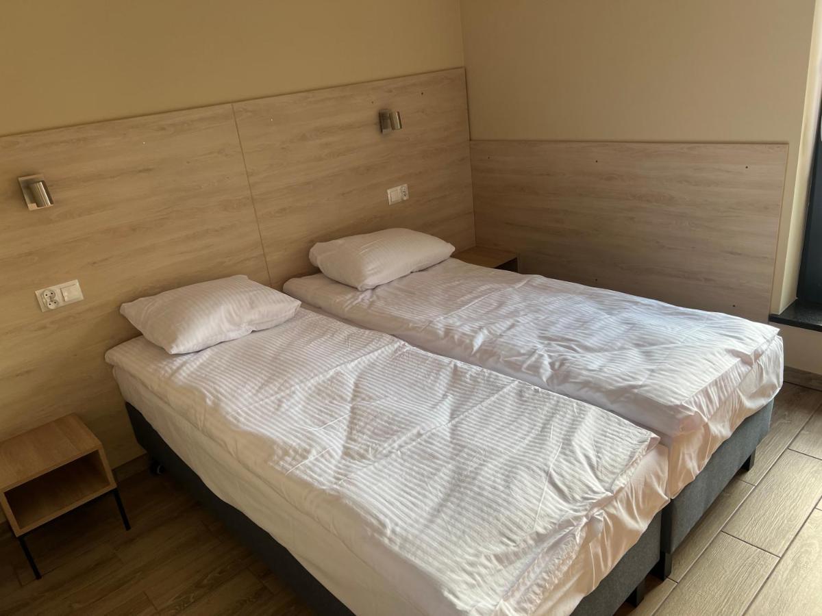 Ludowa Restauracja & Noclegi Kietrz Экстерьер фото